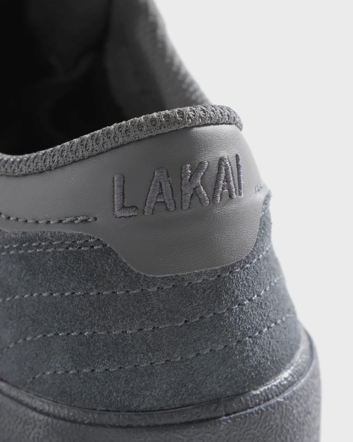 Lakai_Cambridge_Skate_Shoes_Charcoal_heel_close.png