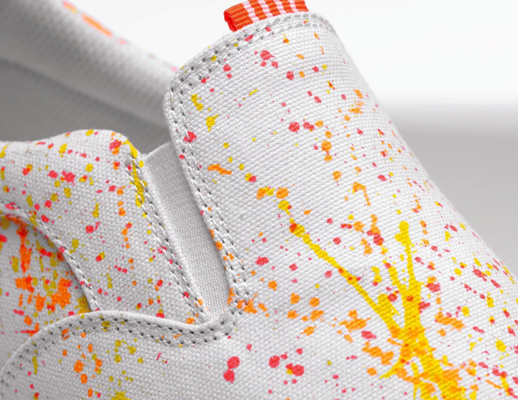 OWEN-VLK-X-PORUS_SPLATTER_MS2190232A03_SPLAT_ASSET3.jpg