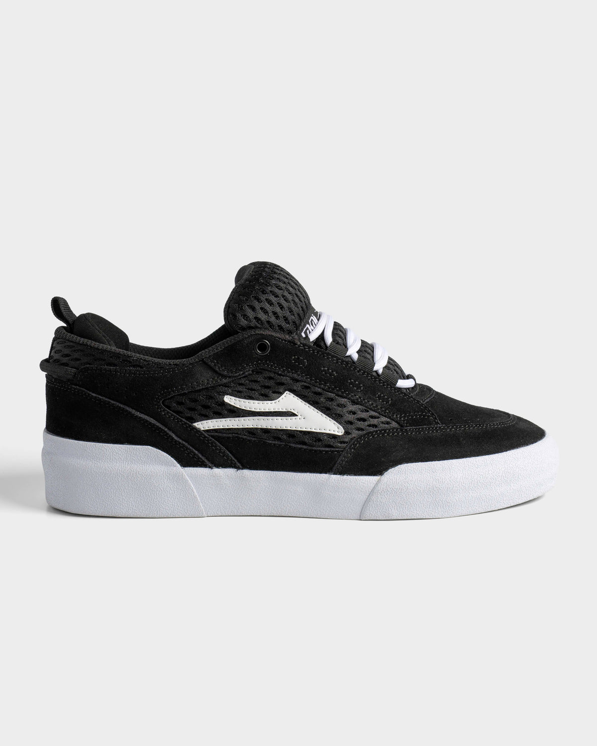 ARAN_BLACK_SUEDE_WHITE_1MAIN_.jpg