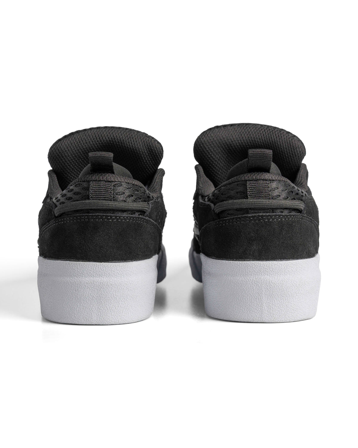 ARAN_BLACK_SUEDE_WHITE_BACK_.jpg