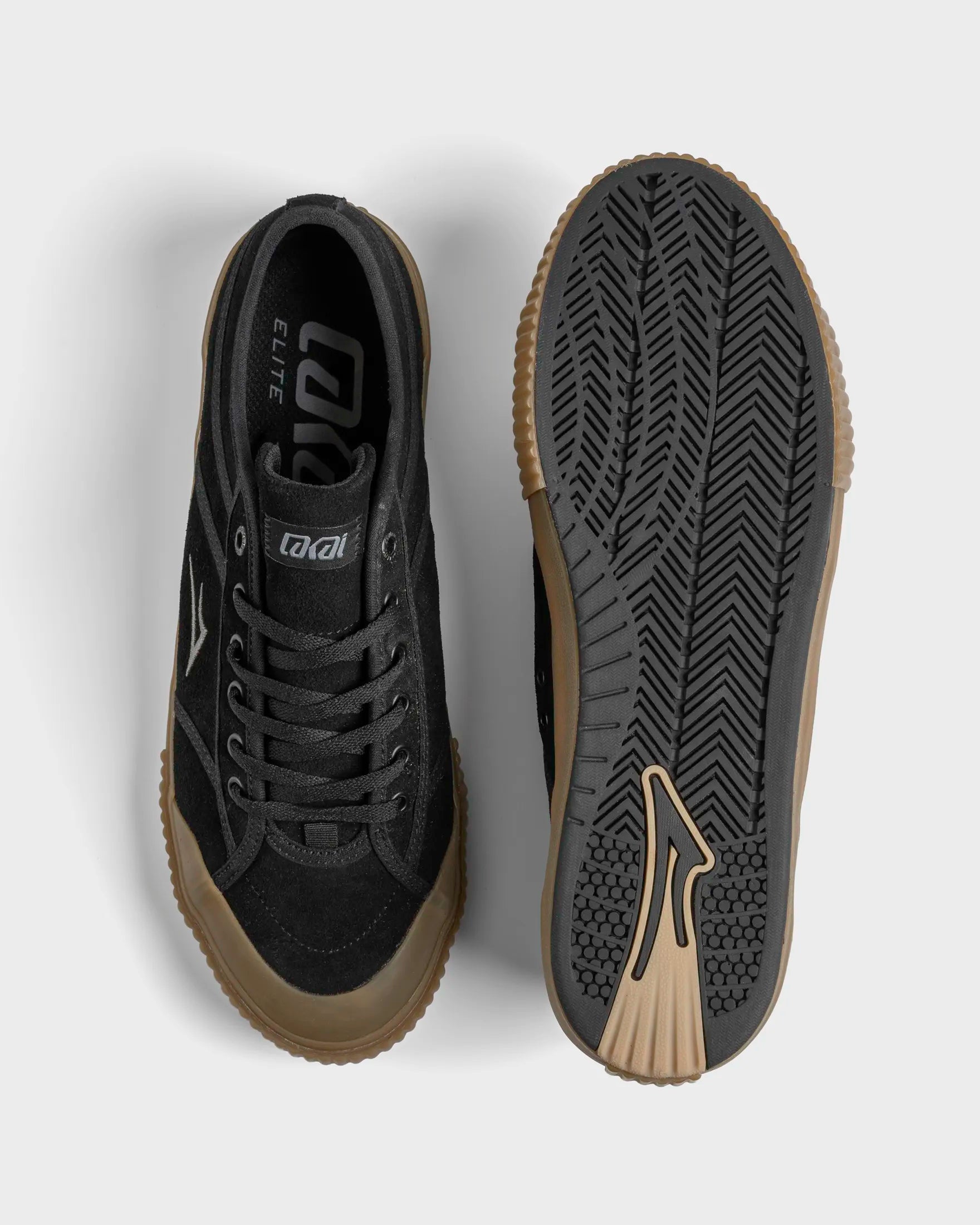 LAKAI_CONRAD_ELITE_BLACK_GUM_SUEDE_TOP_SOLE.PNG