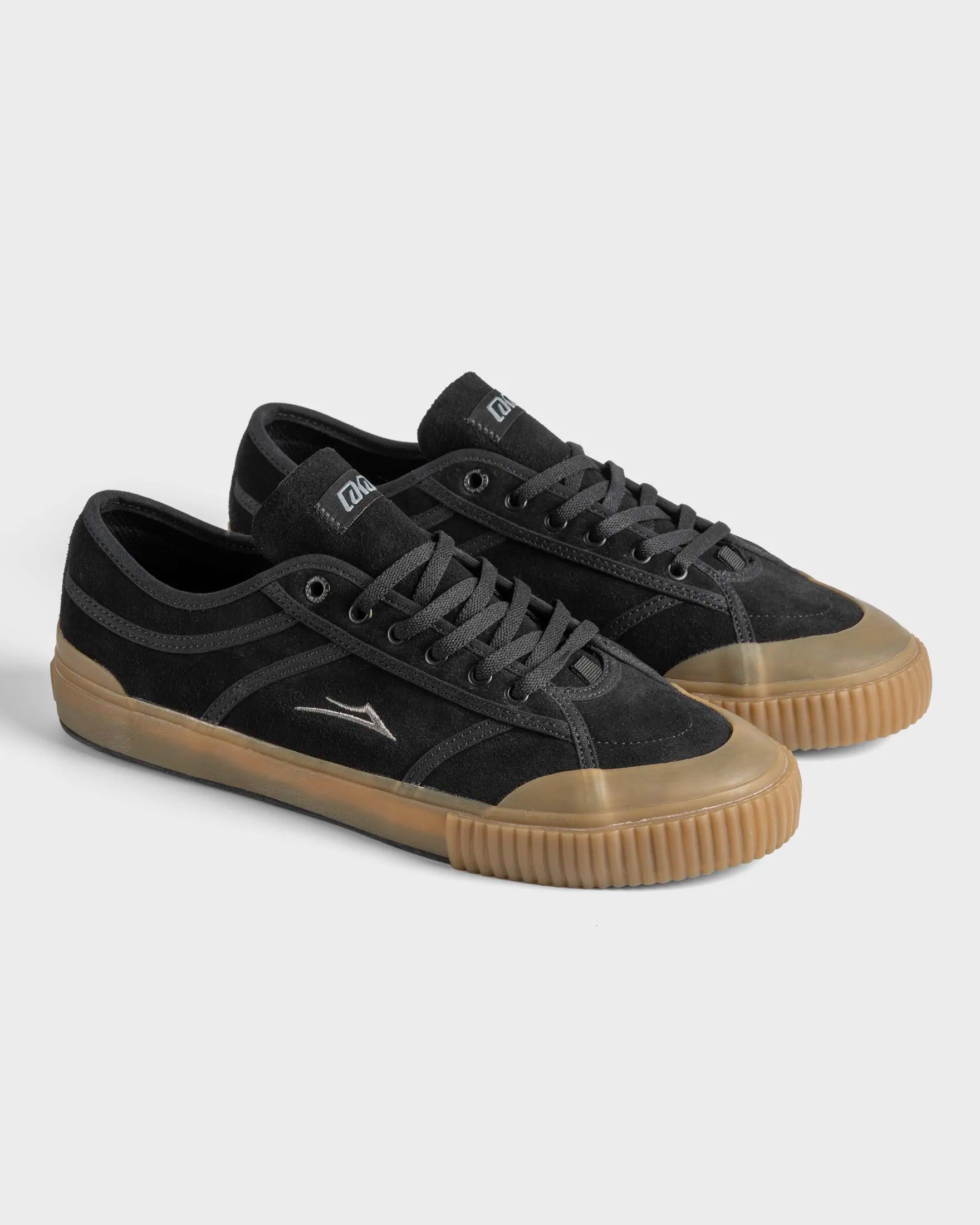 LAKAI_CONRAD_ELITE_BLACK_GUM_SUEDE_pair.PNG
