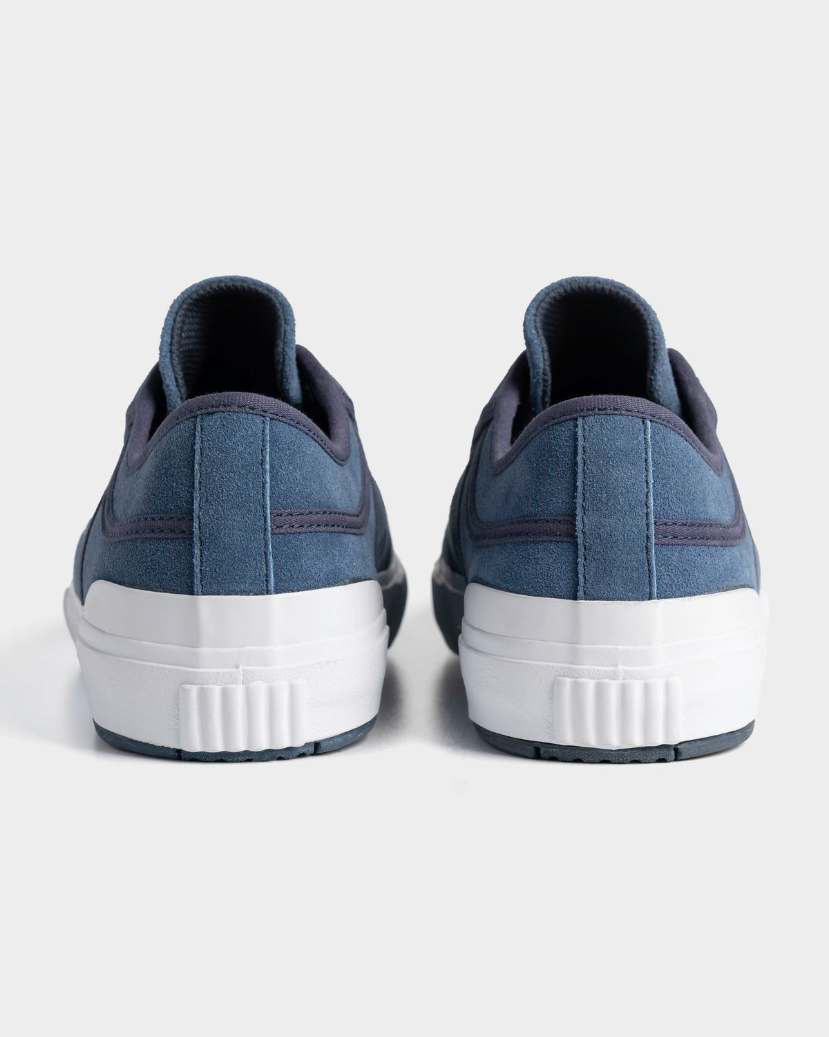 Laka_Conrad_Elite_Skate_Shoes_Navy_White_Suede_2.jpg