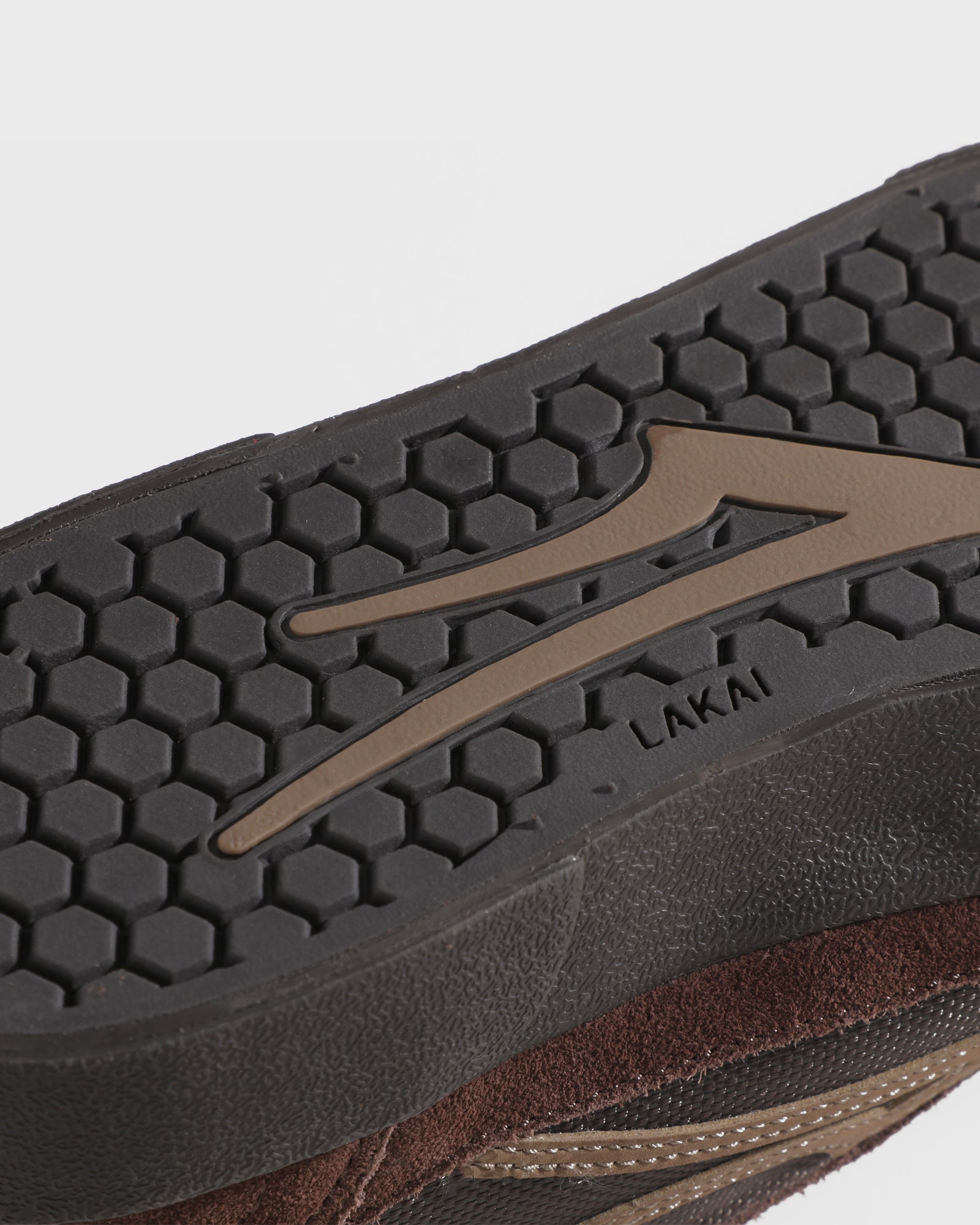 _Lakai_Cambridge_Skate_Shoes_chestnut_suede_monochrome_CLOSE_1.jpg