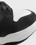 _Lakai_Telford_Low_skate_shoes_black_white_leather_CLOSE_2.jpg